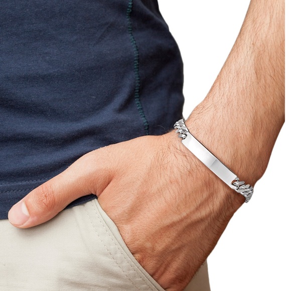 Italian Gold
Cuban Chain ID Bracelet in Sterling Silver - Picture 2 of 3